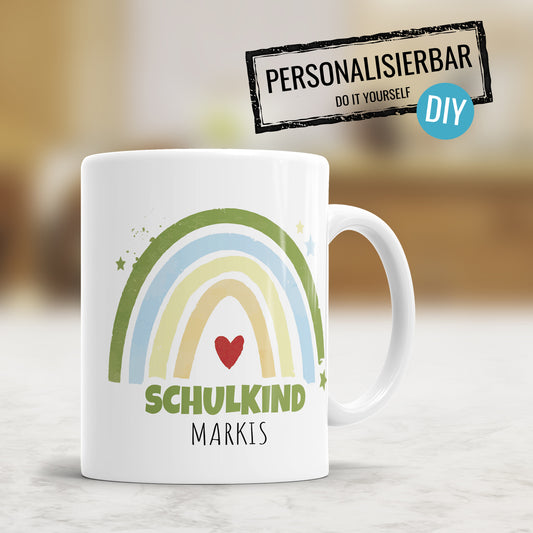Schulkind Regenbogen Green Edition personalisiert mit Namen - Kindertasse - Fulima