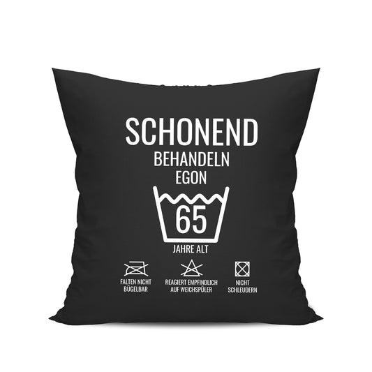 Schonend behandeln – 65 Jahre alt - Namen - Geburtstag Kissen Schwarz - FULiMA®