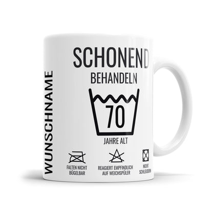 Schonend behandeln - 70 Jahre alt - Personalisiert mit Name - 70. Geburtstag Tasse - Fulima